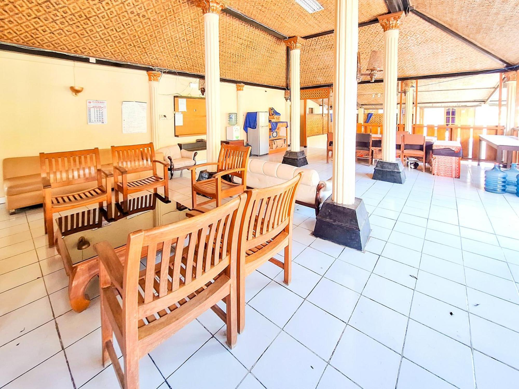 Hotel Family Syariah 1 Parangtritis Redpartner Exteriér fotografie